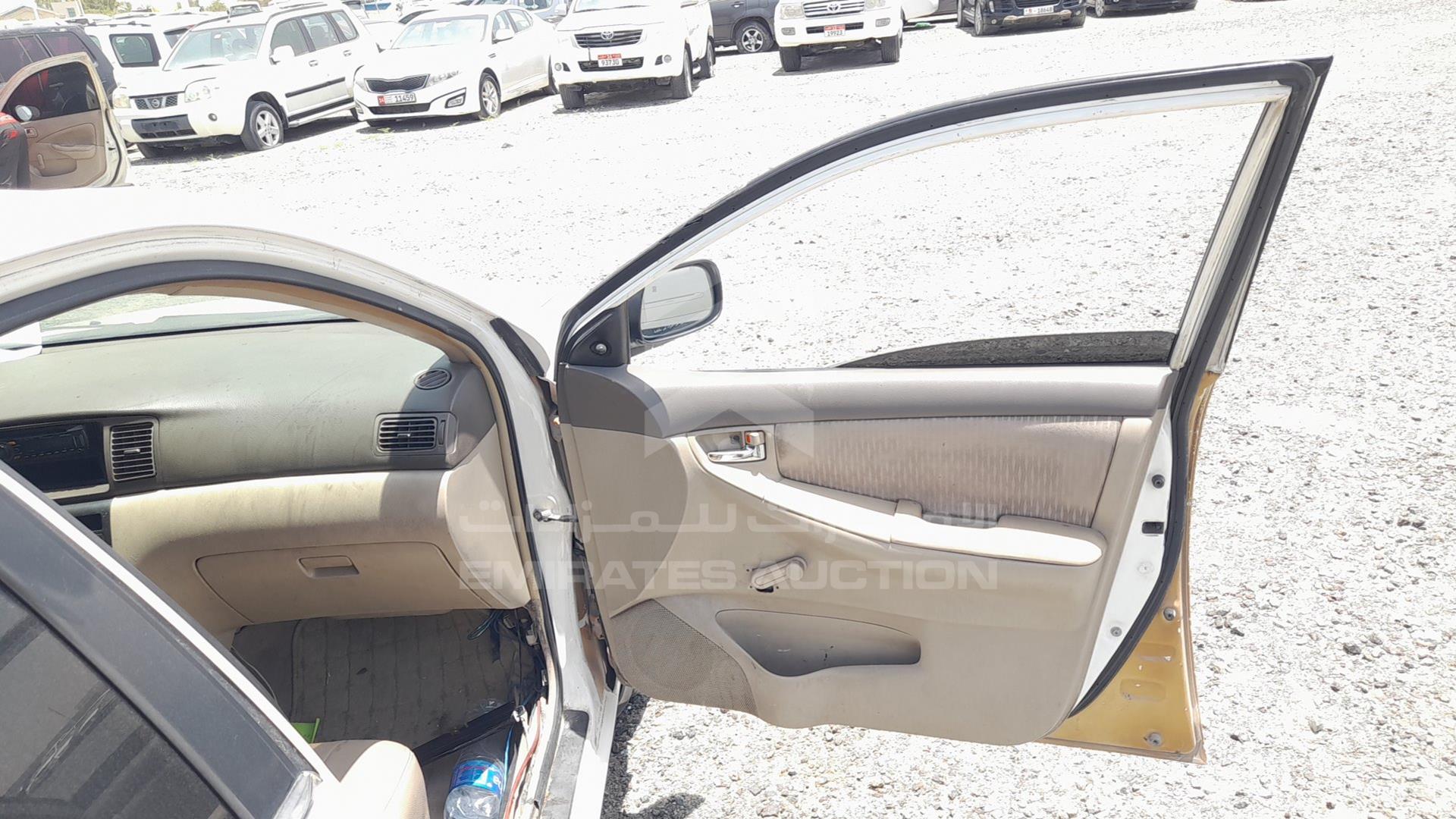 2005 TOYOTA COROLLA VIN: JTDBW23E353080149
