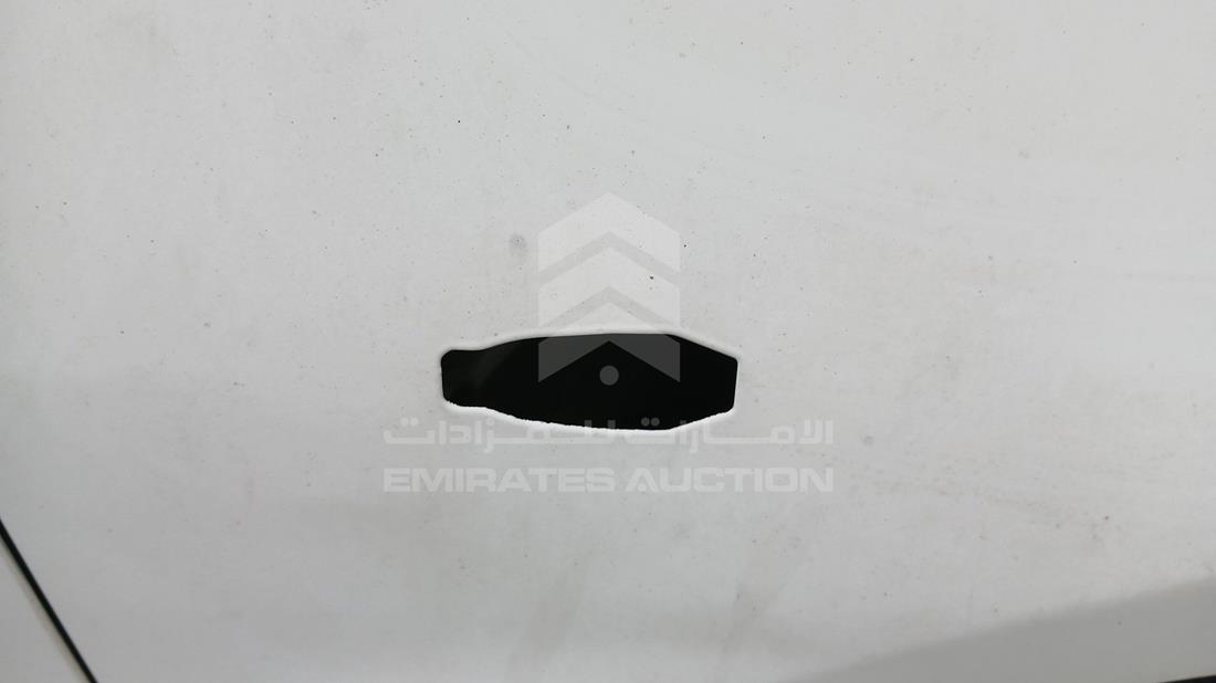 تويوتا ياريس 2009 — انبعاج — صورة 30