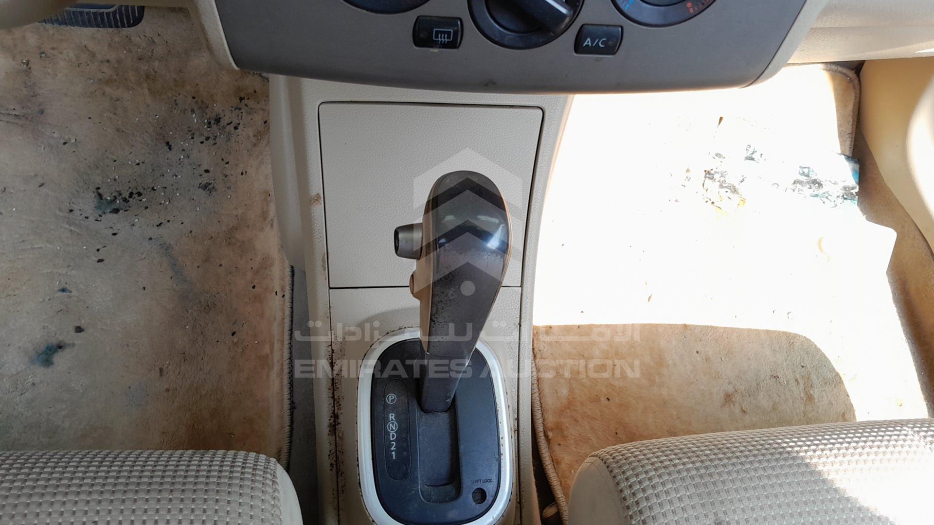 2011 NISSAN TIIDA VIN: 3N1BC1C85BL364821