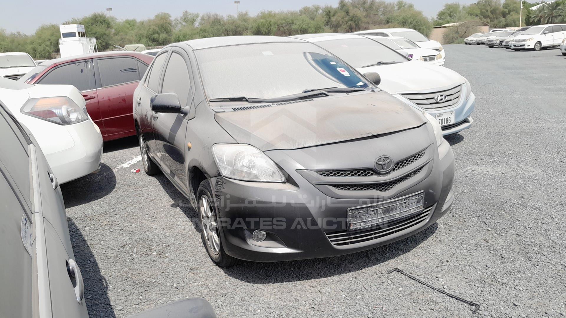 2009 TOYOTA YARIS VIN: JTDBW923194031752