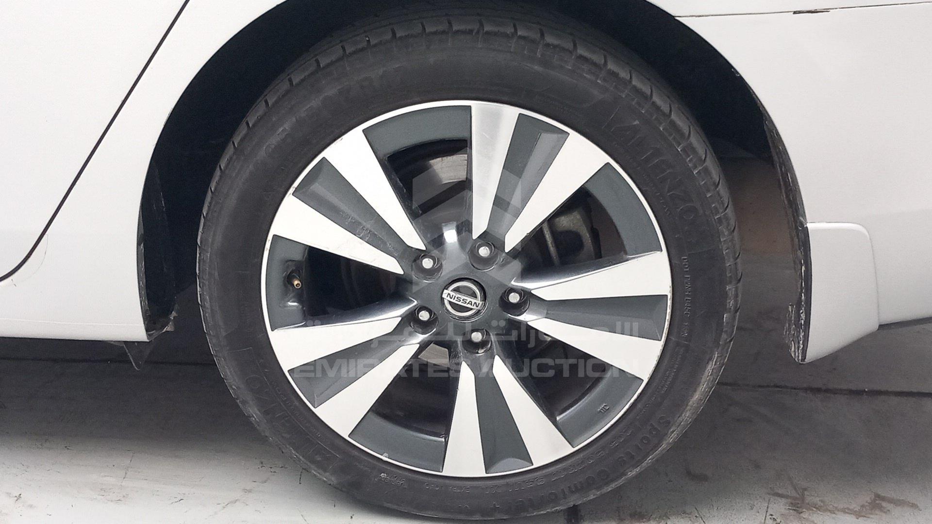 2019 NISSAN SENTRA VIN: 3N1AB7AP3KY221252