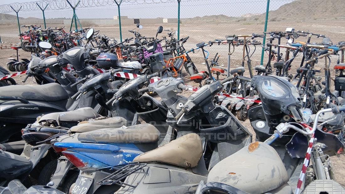 20 Scooter - Scrap without document — Full Dashboard View — Photo 14