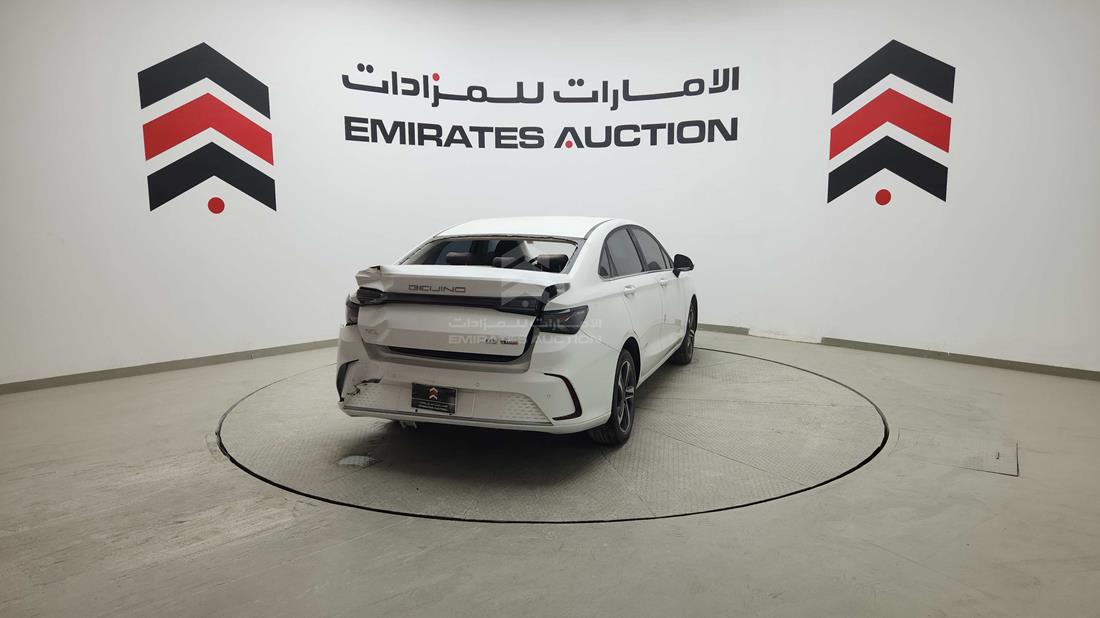 Manotti U5 2025 — الزاوية الخلفية اليمنى — صورة 9