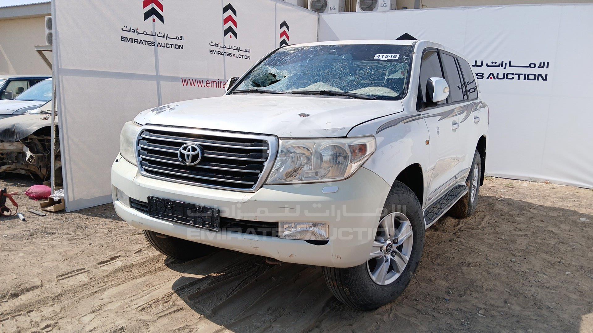 2011 TOYOTA LAND CRUISER VIN: JTMHT09J7B5093031