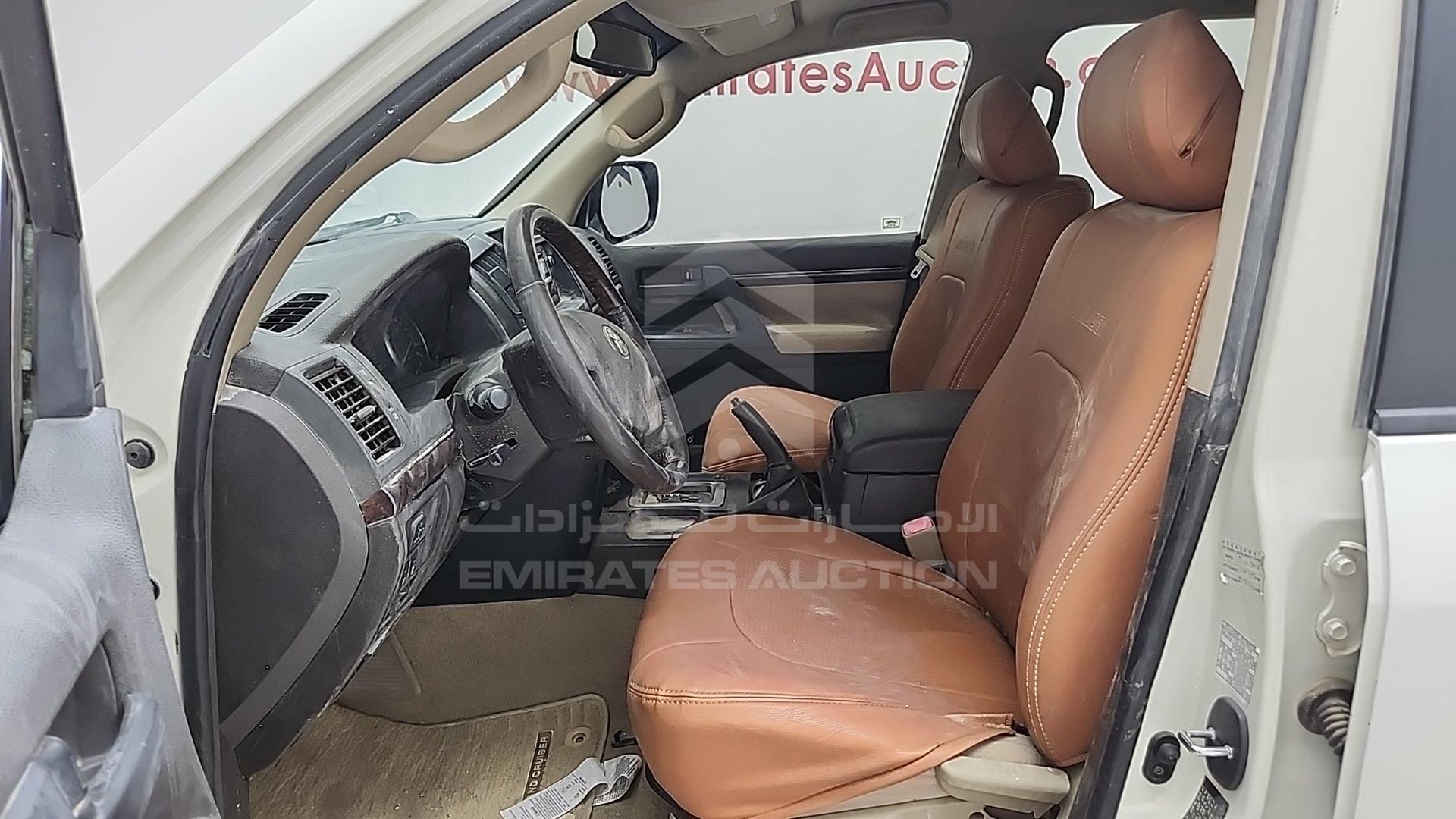 2011 TOYOTA LAND CRUISER VIN: JTMHU09J1B5054464