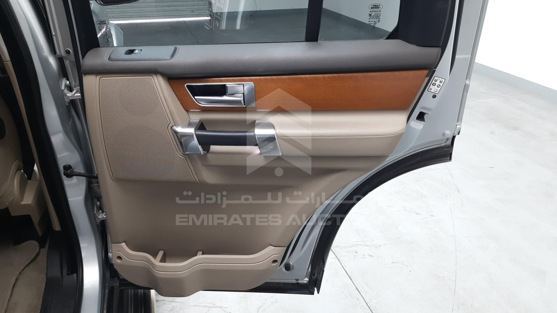 2016 LAND ROVER LR4 VIN: SALLAAAV6GA786250