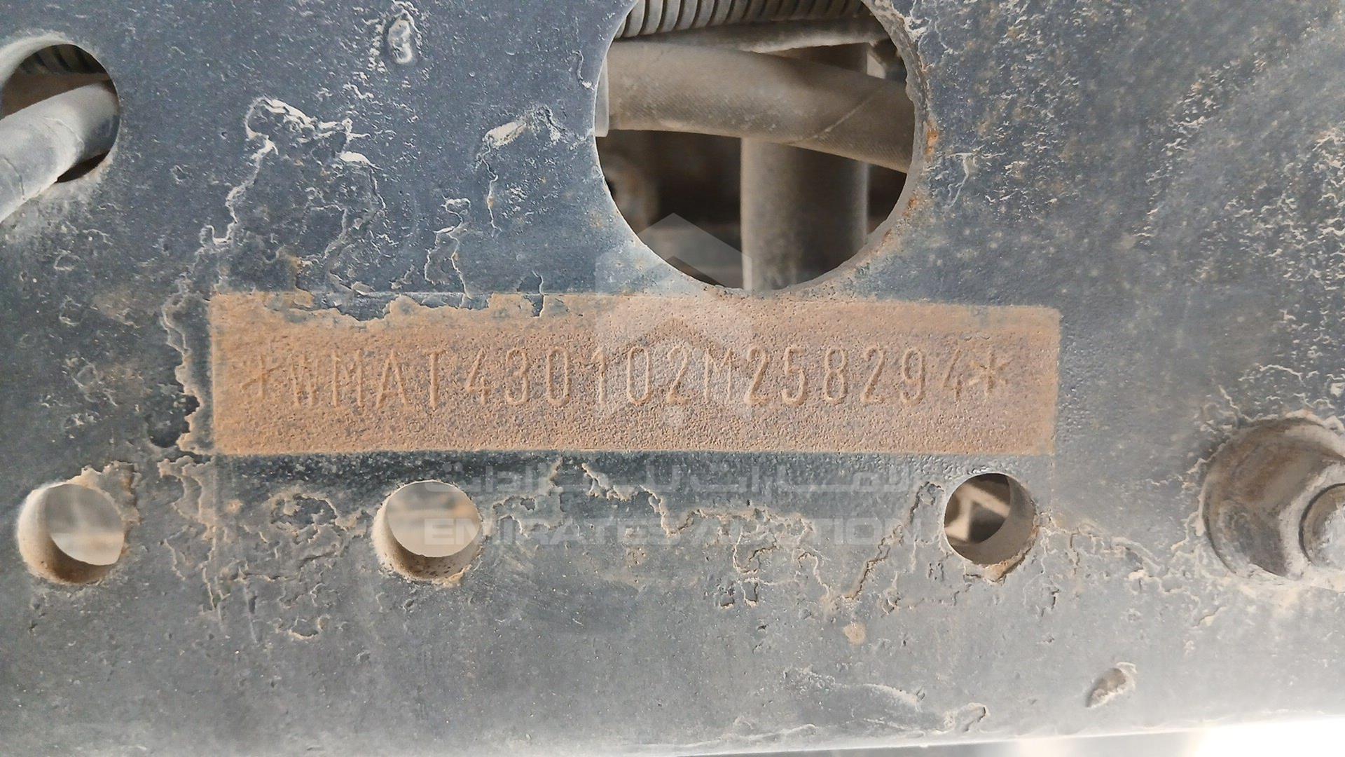 2002 MAN --- VIN: WMAT430102M258294