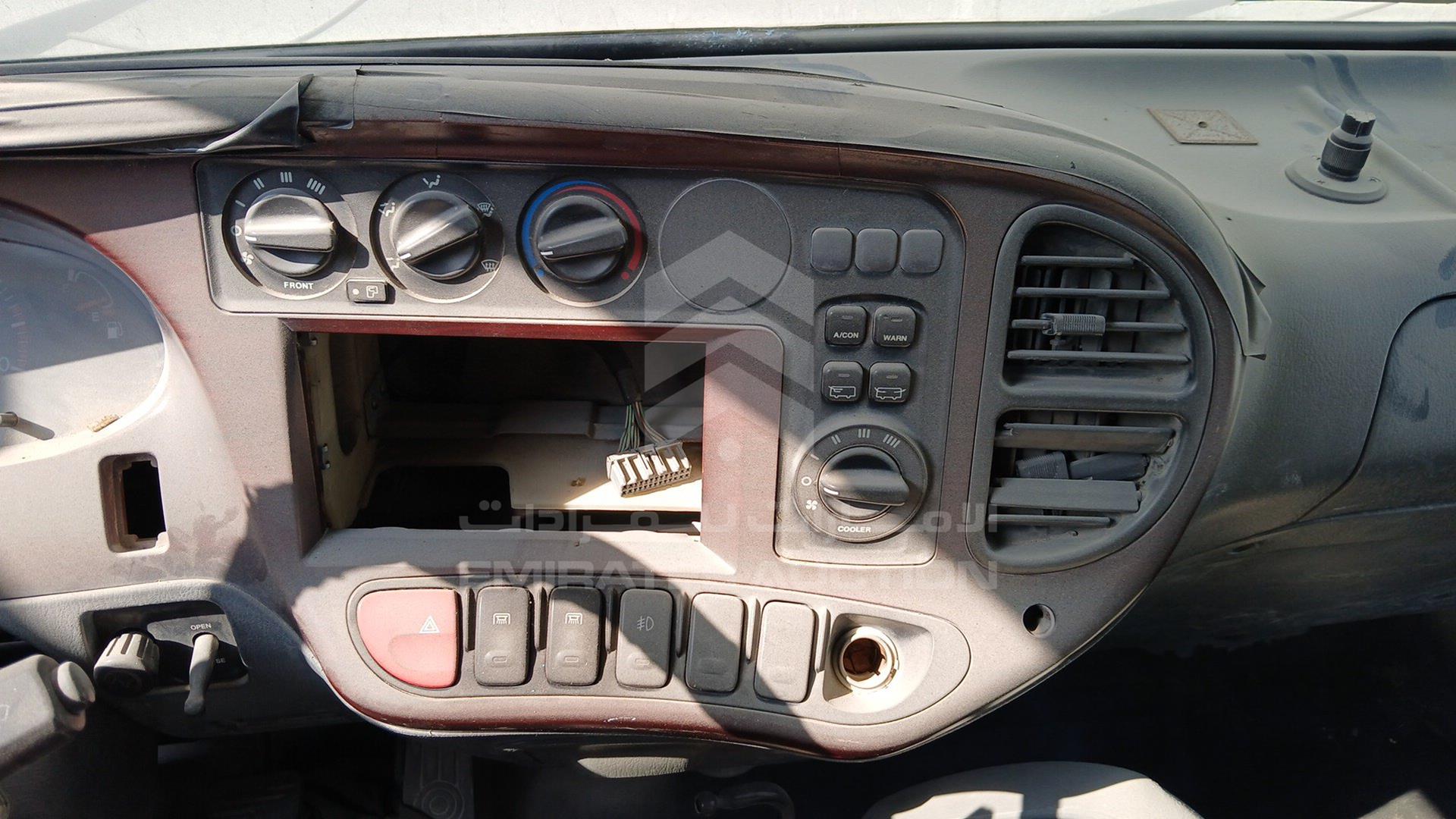 2009 HYUNDAI COUNTY VIN: KMJHD17C39C043430