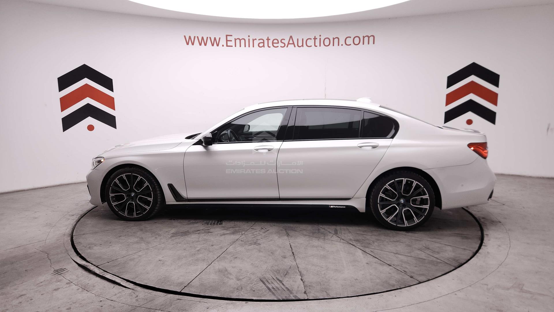 2019 BMW 750 VIN: WBA7F0C53KGM24963