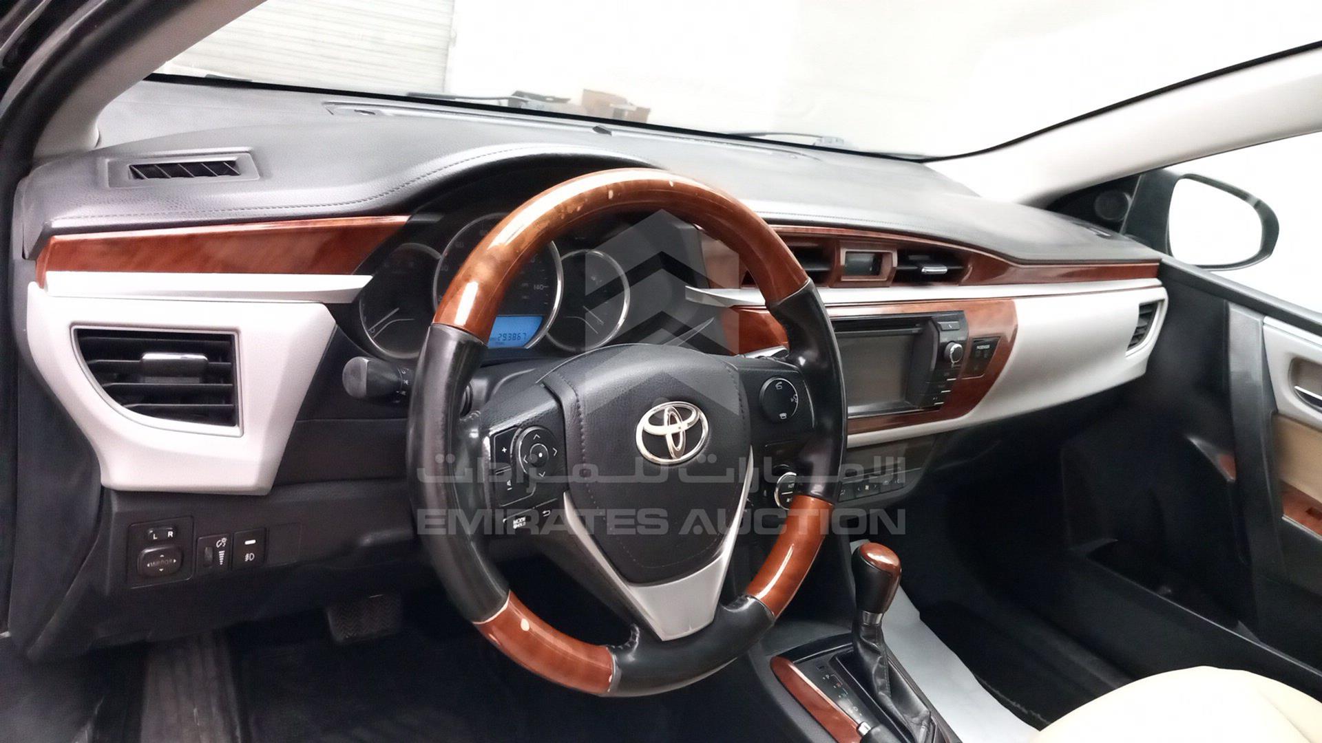 2016 TOYOTA COROLLA VIN: 2T1BURHE8GC484372