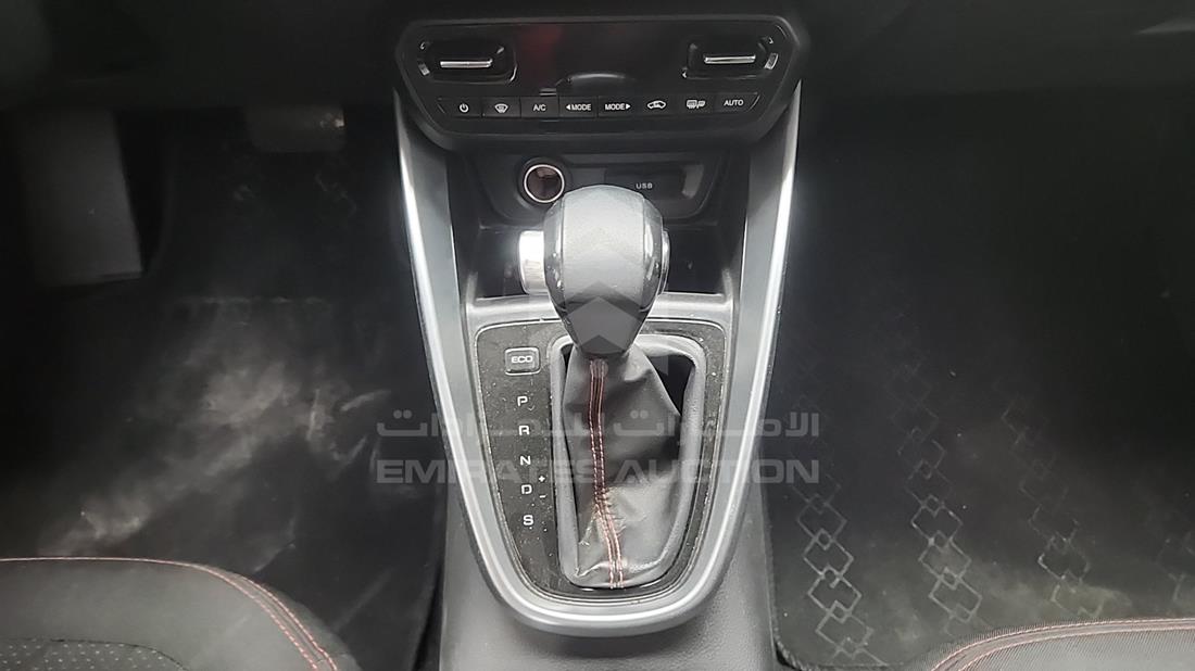 شيفروليه جروف 2023 — زاوية ناقل الحركة — صورة 12