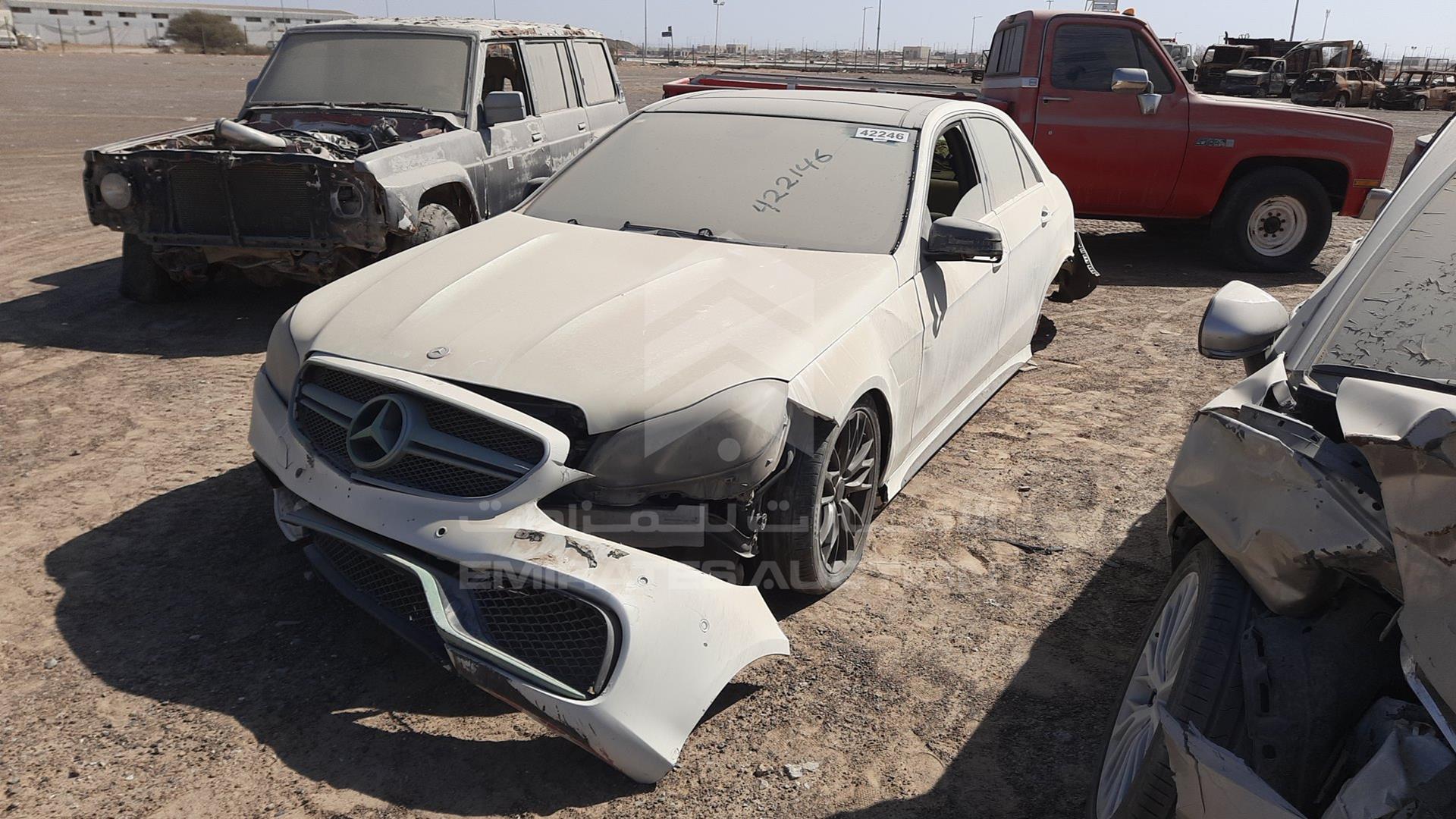 2010 MERCEDES E 550 VIN: WDDHF7CBXAA029143