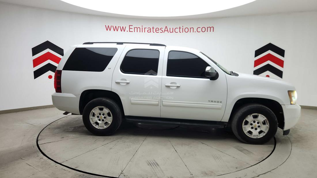 2012 Chevrolet Tahoe — Right Full View — Photo 37
