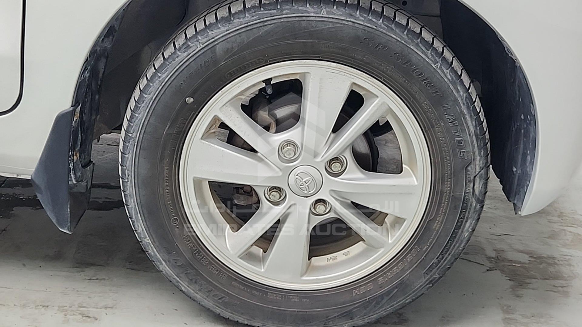 2015 TOYOTA AVANZA VIN: MHKMC13F4FK018597
