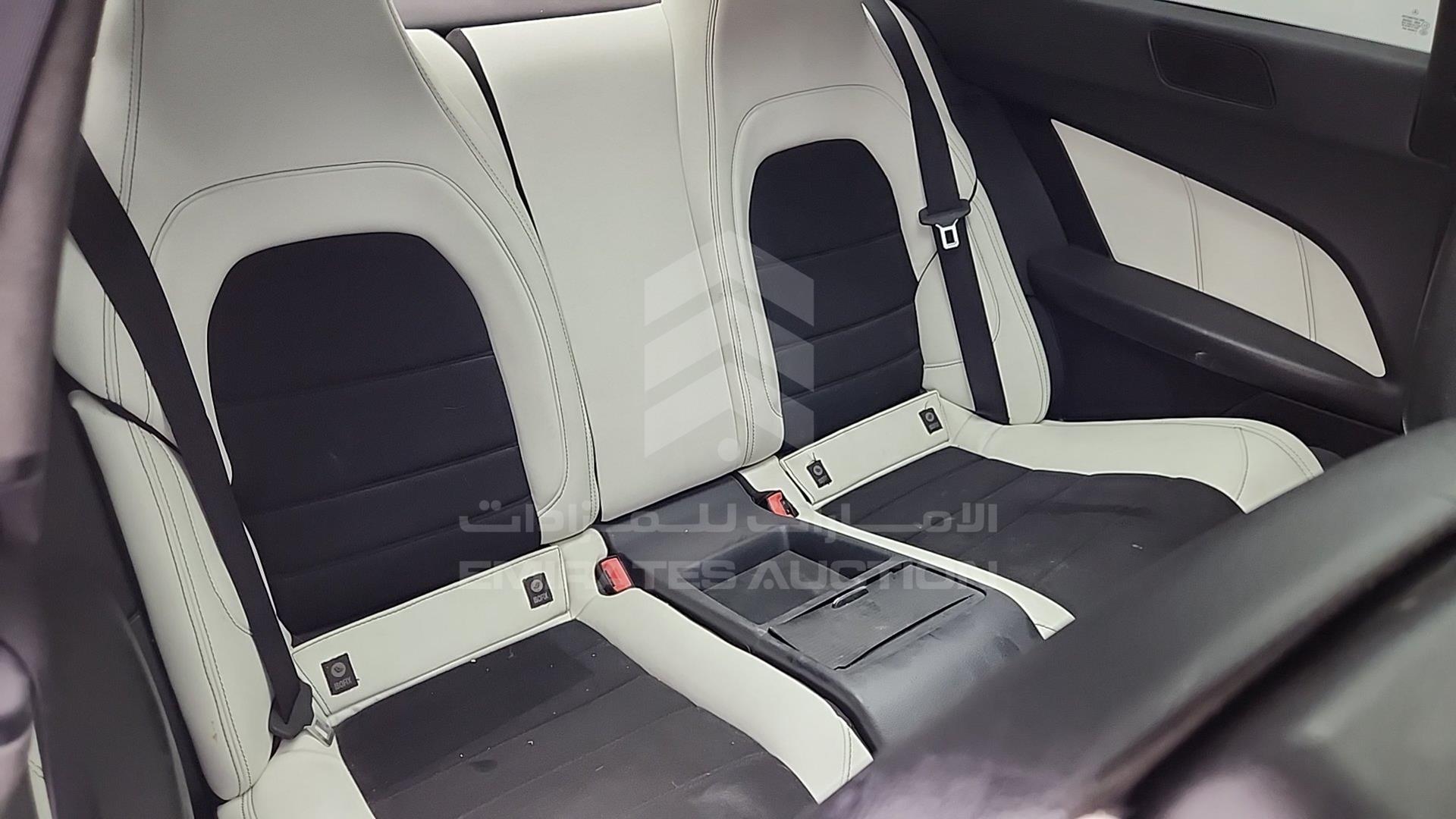 2012 MERCEDES C 63 AMG VIN: WDDGJ7HB0CF833170