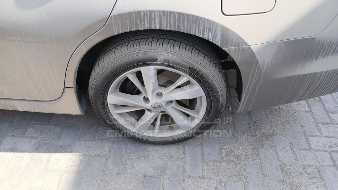 نيسان التيما 2016 — الإطار الخلفي الأيسر — صورة 32