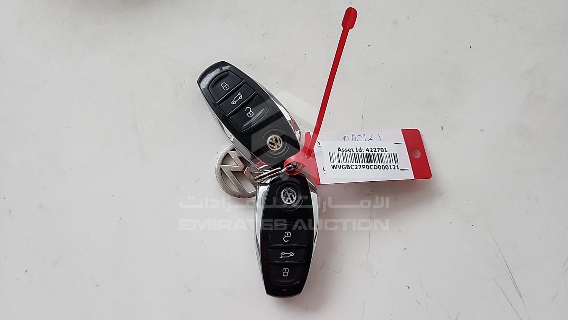 2012 VOLKSWAGEN TOUAREG VIN: WVGBC27P0CD000121