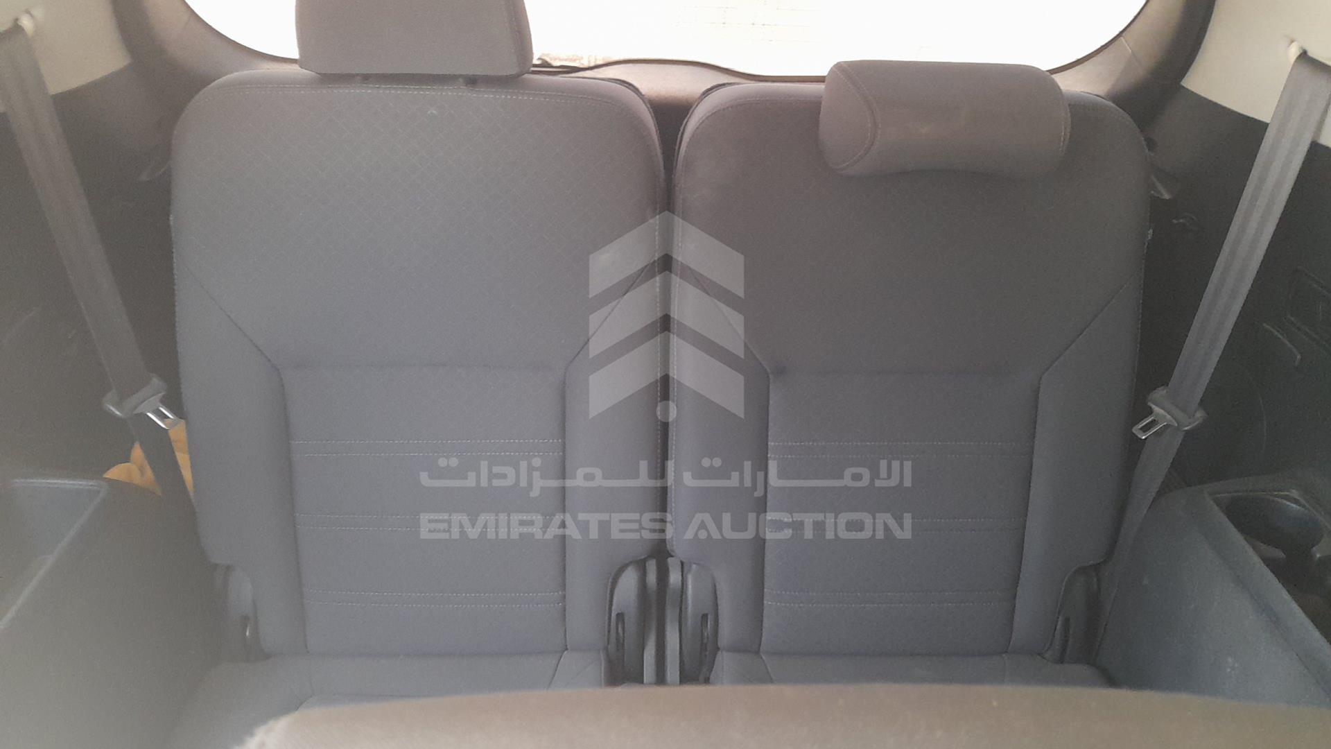 2019 KIA SORENTO VIN: 5XYPGDA54KG587151