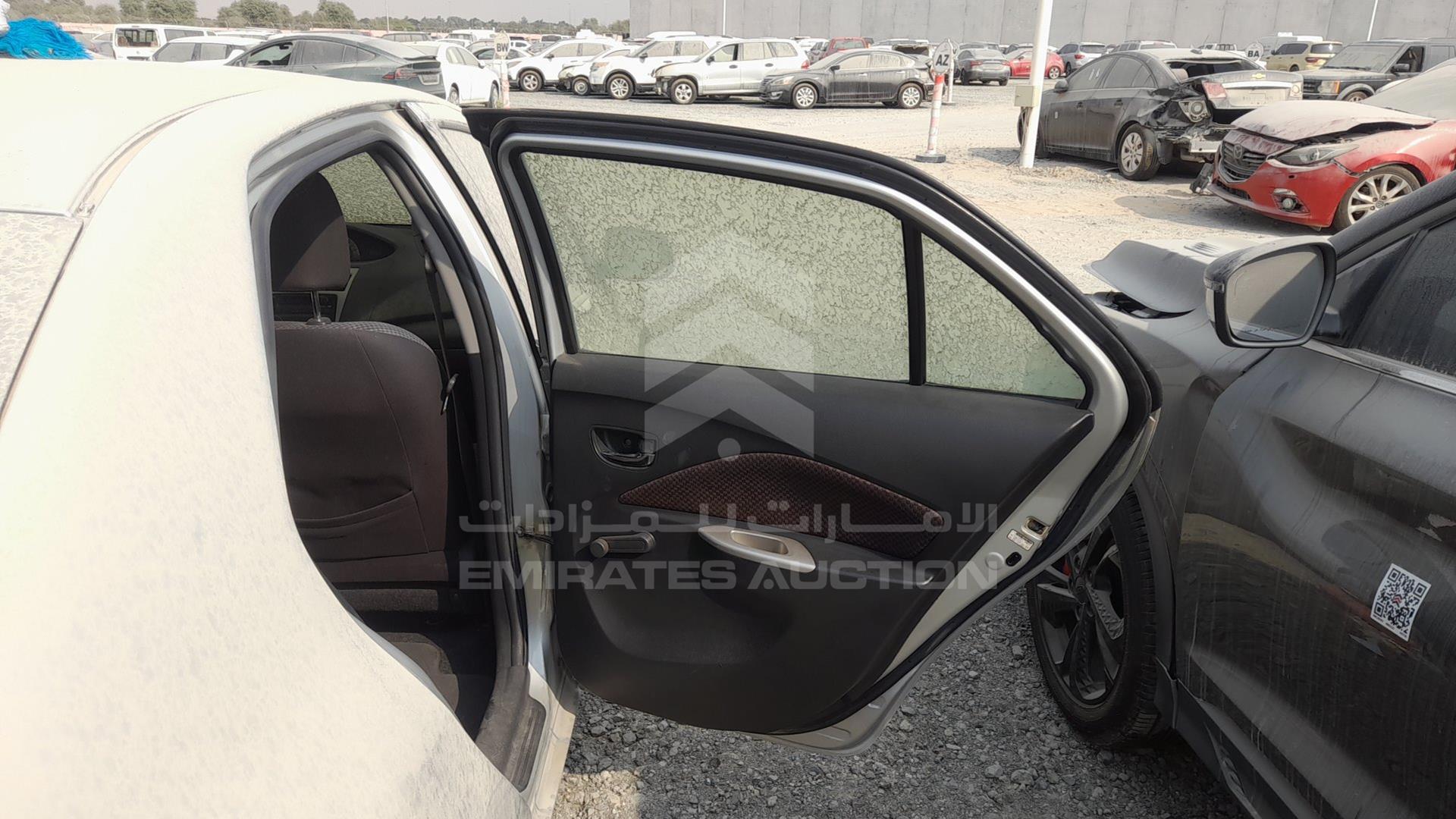 2007 TOYOTA YARIS VIN: JTDBW923971077991