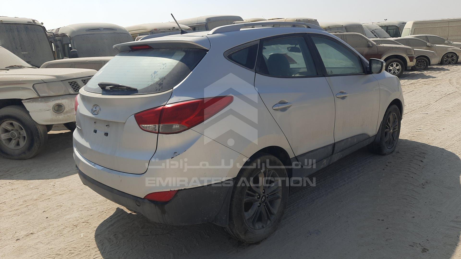 2015 HYUNDAI TUCSON VIN: KMHJT81E7FU056065