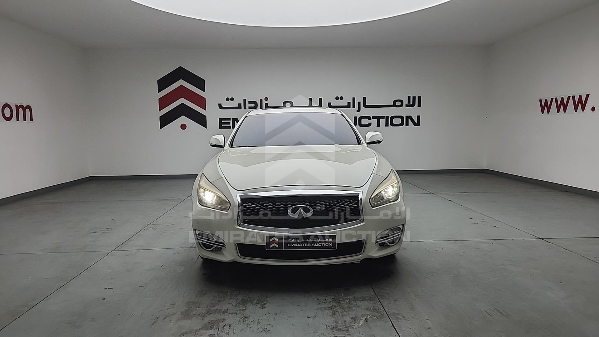 2017 INFINITI Q70 VIN: JNKBY1AP9HM340009