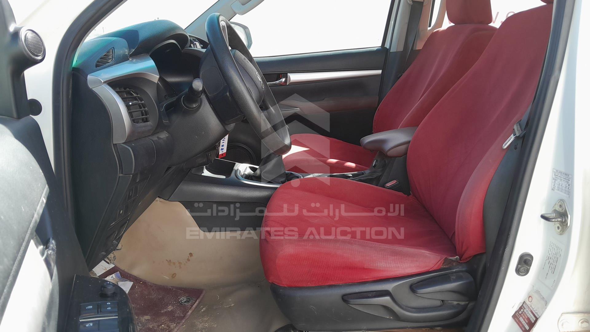 2020 TOYOTA HILUX VIN: MR0HX8CD4L1400235
