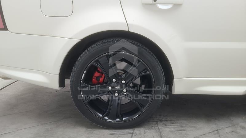 SALLSAAE4AA233314 Auction: EmiratesAuction Lot: 409182 SALLSAAE4AA233314 Range Rover Sport 2010 BLACK Photo 43