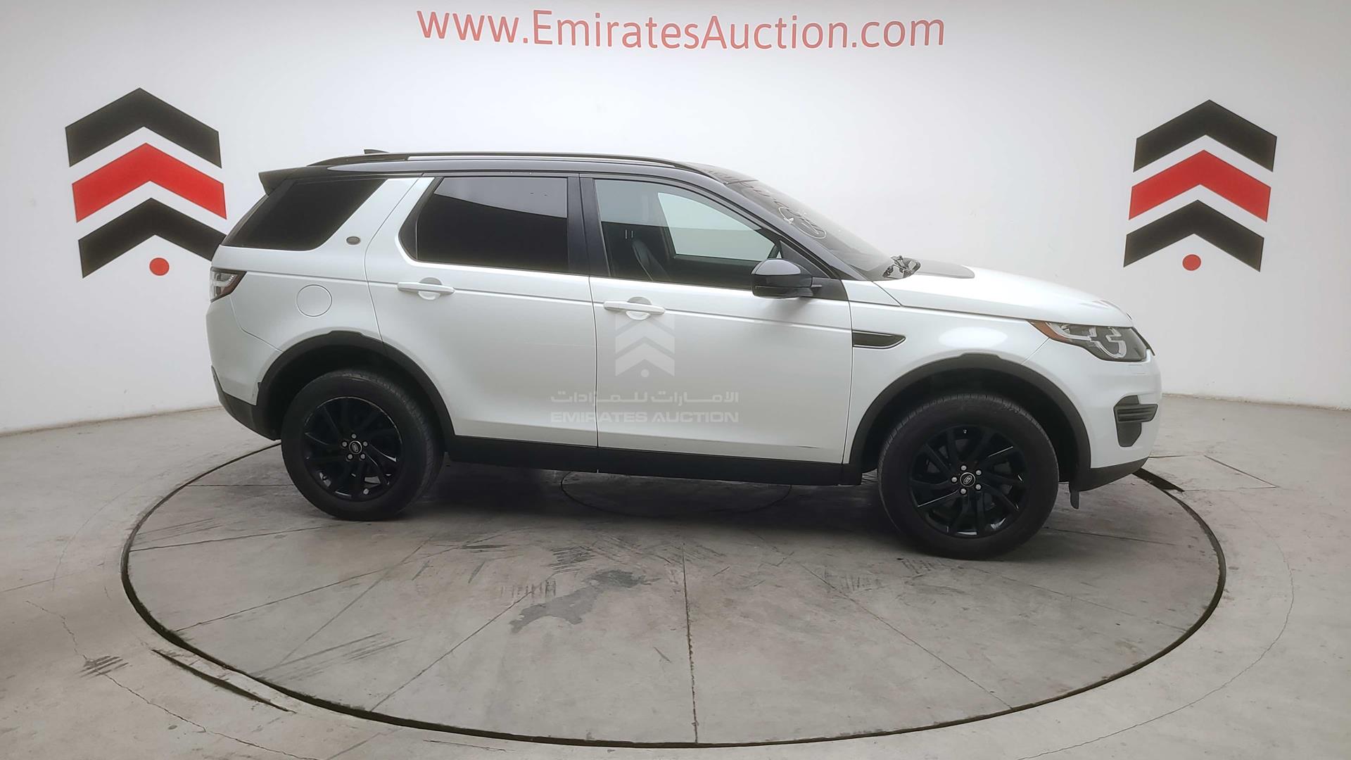 2017 LAND ROVER DISCOVERY VIN: SALCP2BG3HH690993