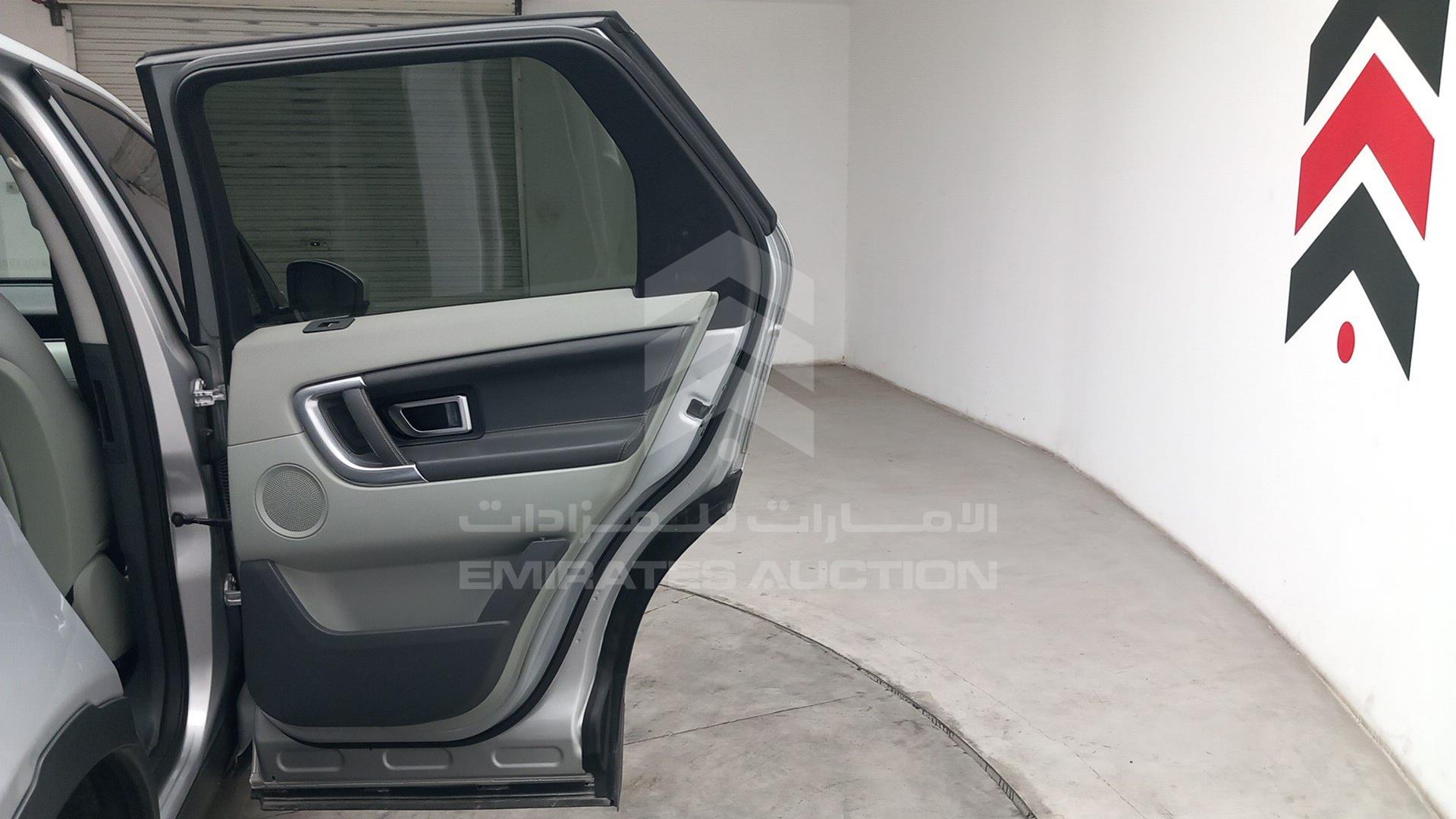 2015 LAND ROVER DISCOVERY VIN: SALCT2BG2FH500478