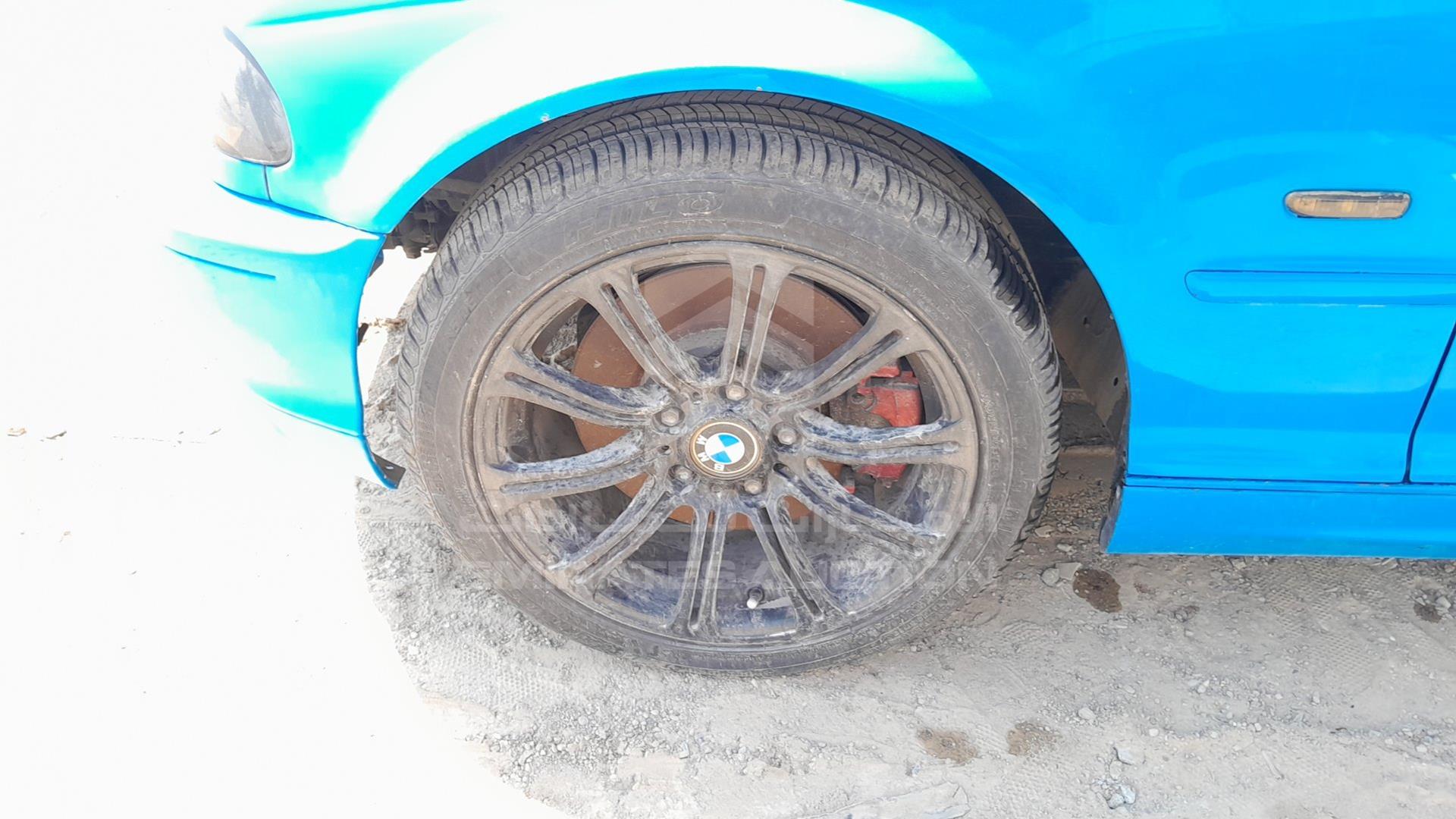 2001 BMW 330I VIN: WBAAV51000FZ10596