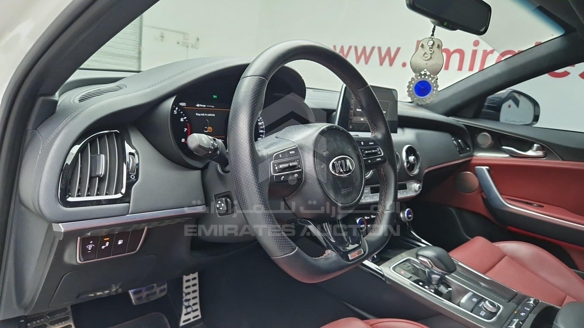 2020 KIA STINGER VIN: KNAE351A7L6071549