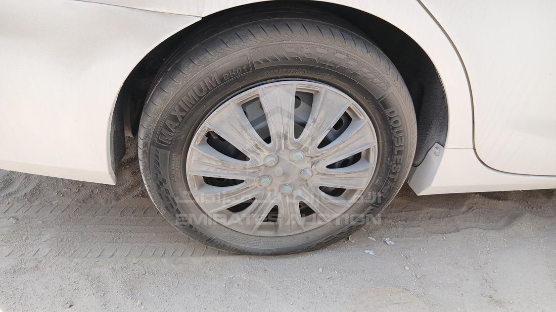 2016 Toyota Camry — Rear Right Tyre — Photo 28