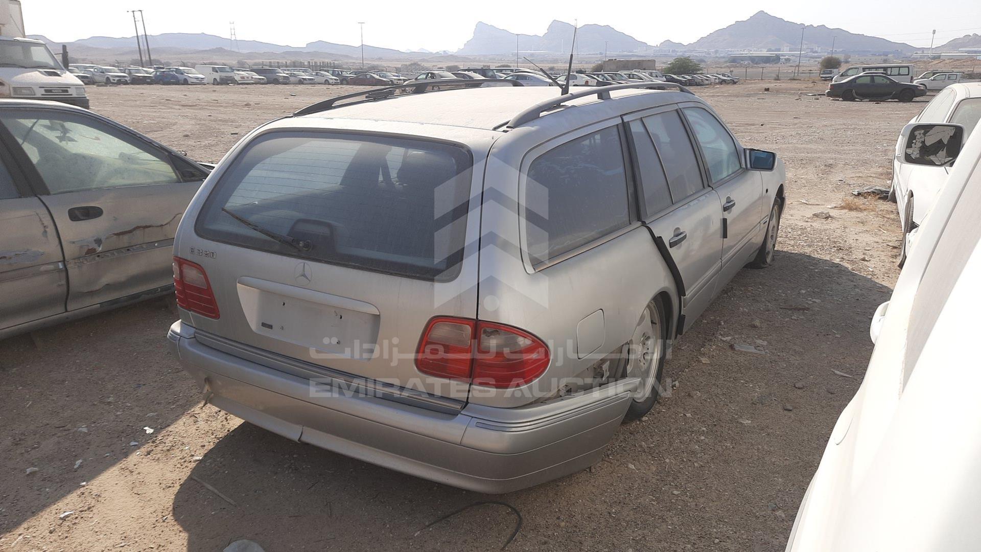 0 MERCEDES E 320 VIN: WDB2102651A540046