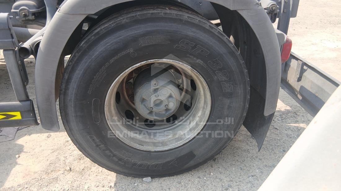2011 Scania P 340 — Rear Left Tyre — Photo 28