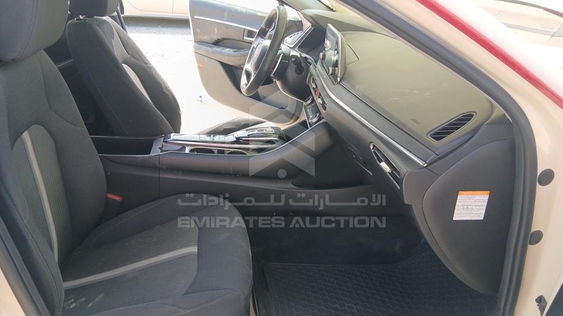 2021 Hyundai Sonata Hybrid — Front Right Passenger Seat View — Photo 23