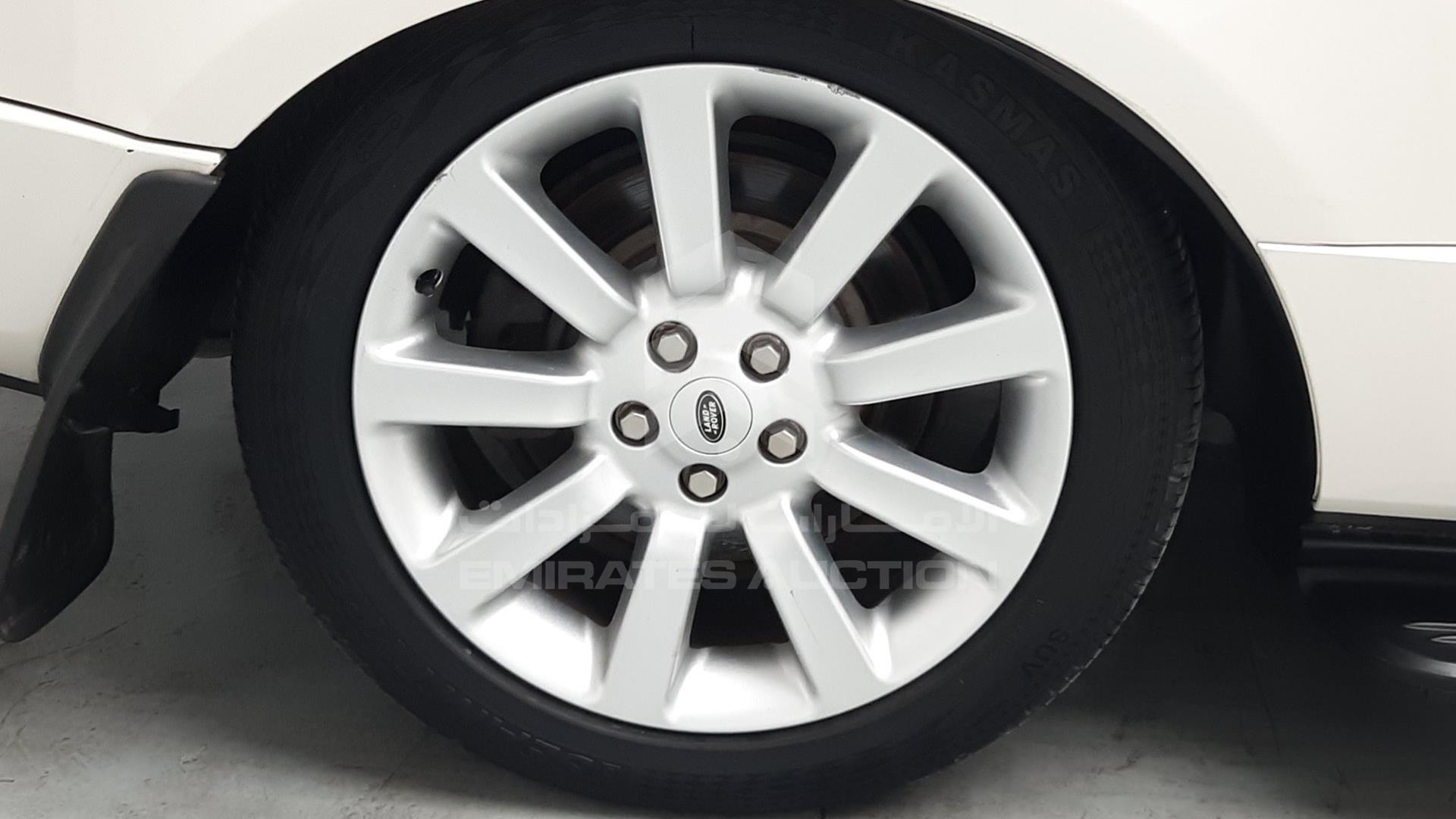 2009 RANGE ROVER VOGUE VIN: SALLMAM349A299182