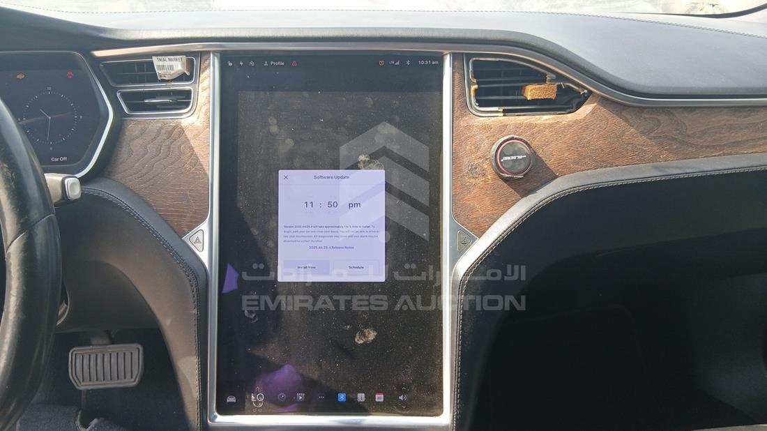 2018 Tesla Model S — Entertainment Systems & Camera Monitor & Navigation — Photo 18