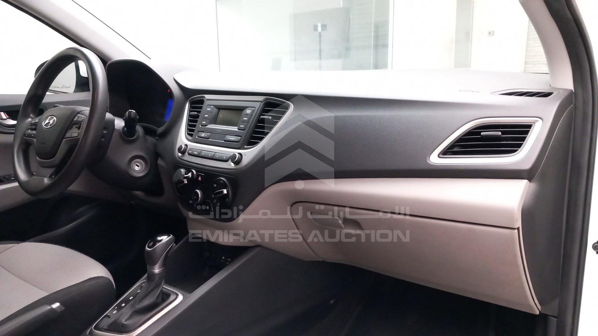 2019 HYUNDAI ACCENT VIN: MALC741C5KM095379