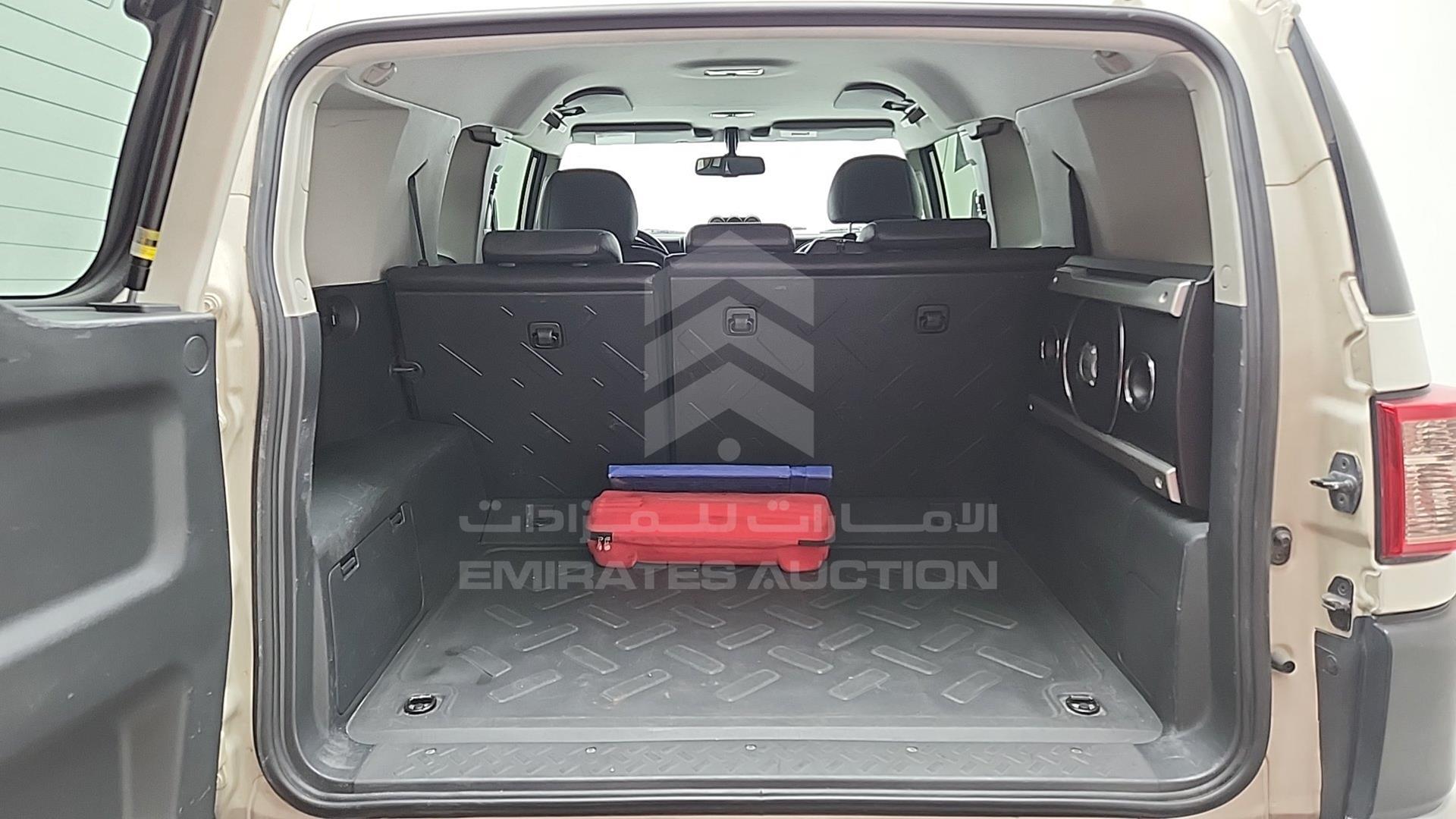 2014 TOYOTA FJ CRUISER VIN: JTEBU11F6EK199441
