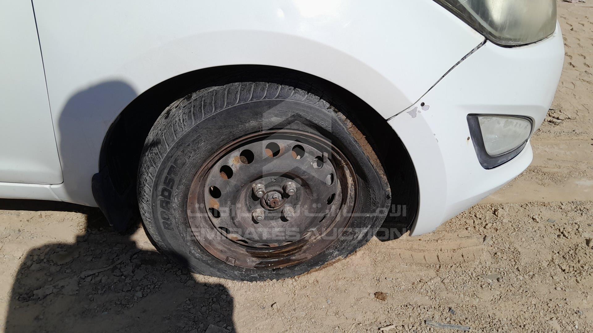 2013 HYUNDAI I20 VIN: MALBB51C9DM415869