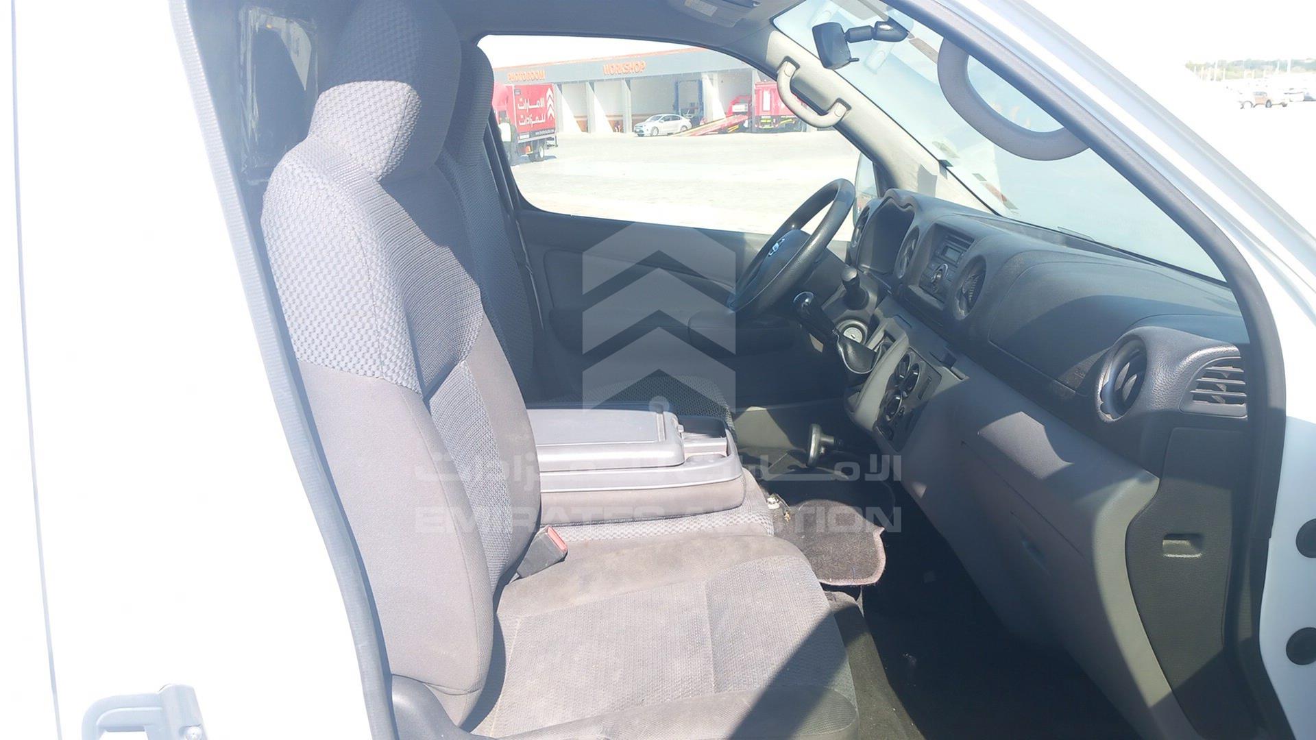2018 NISSAN URVAN VIN: JN6BE6BS3J9030101