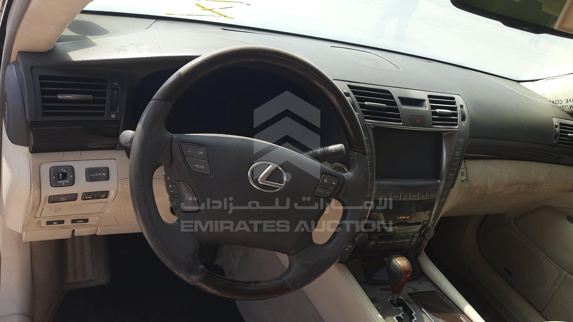 2008 LEXUS LS 460 VIN: JTHGL46F385030941