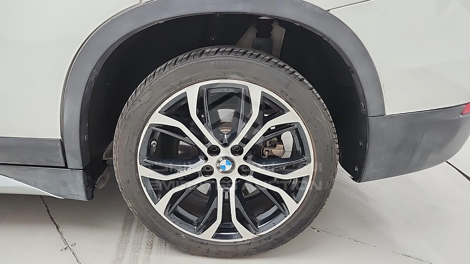 2021 BMW X1 VIN: WBXJG9C03MSS27498