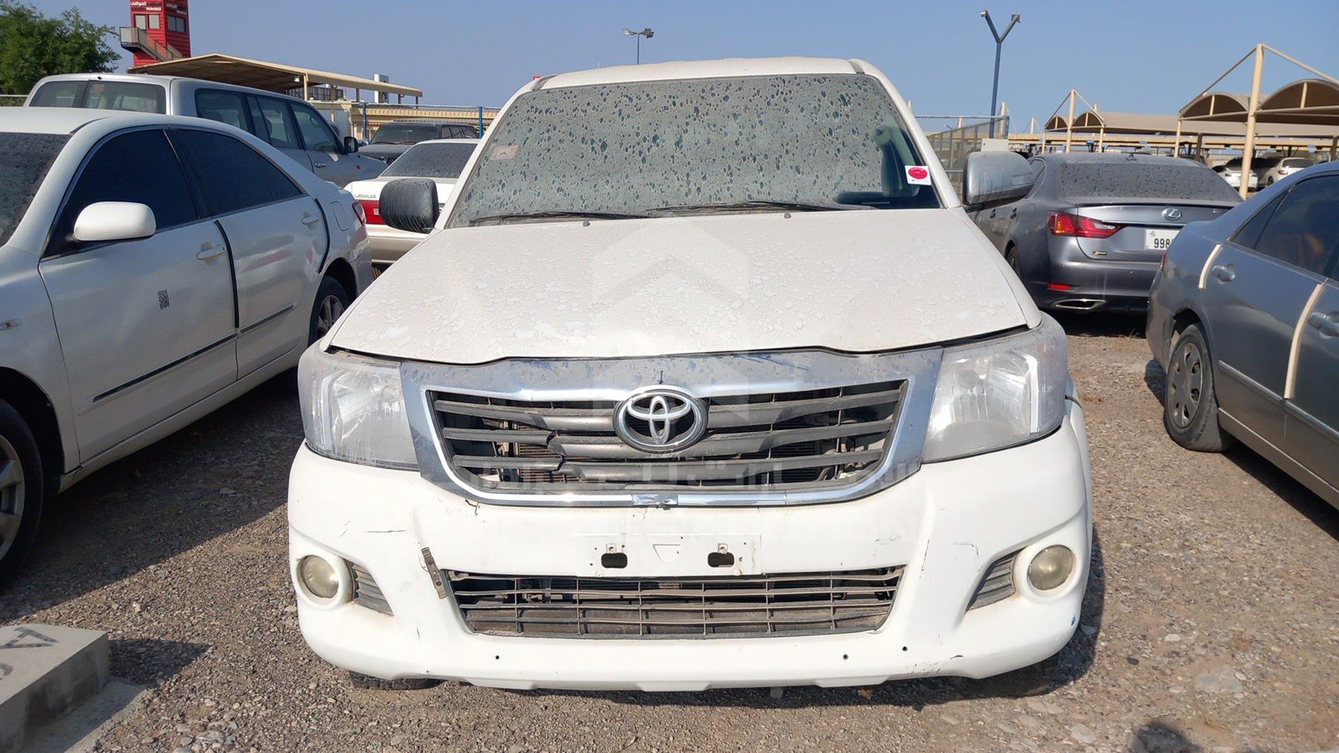 2013 TOYOTA HILUX VIN: MR0FX22G9D1367573