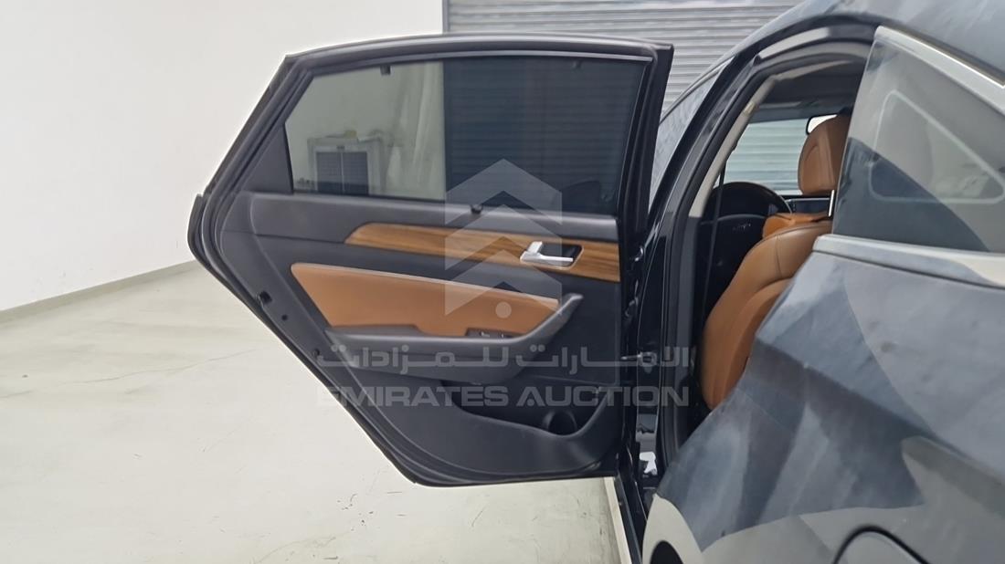 هيونداي سوناتا 2015 — الباب الخلفي الأيسر — صورة 23