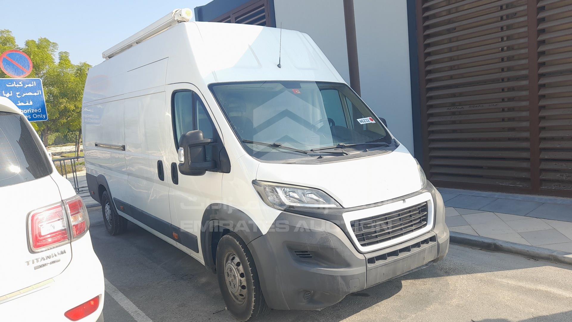 2018 PEUGEOT BOXER VIN: VF3YEZMF3J2E59383