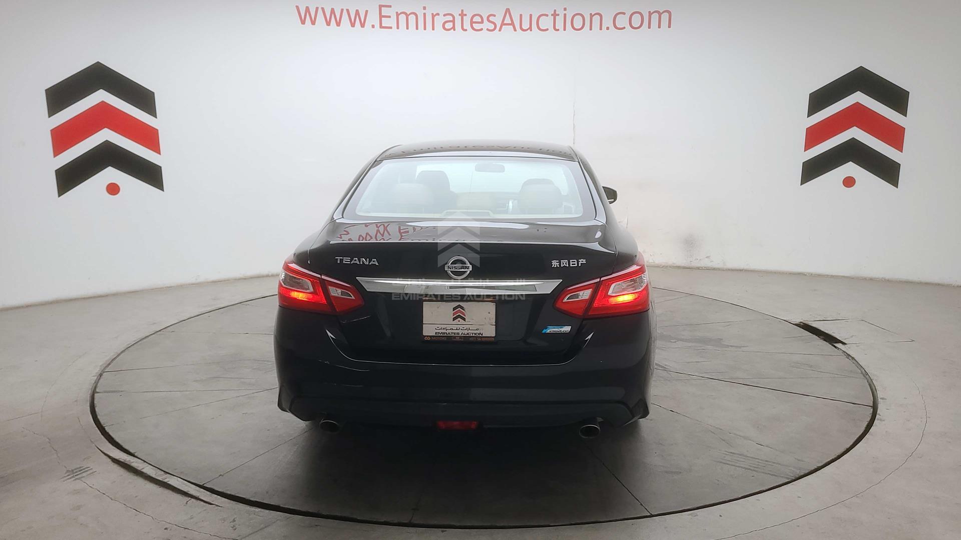 2017 NISSAN TEANA VIN: LGBF5AE09HR312960