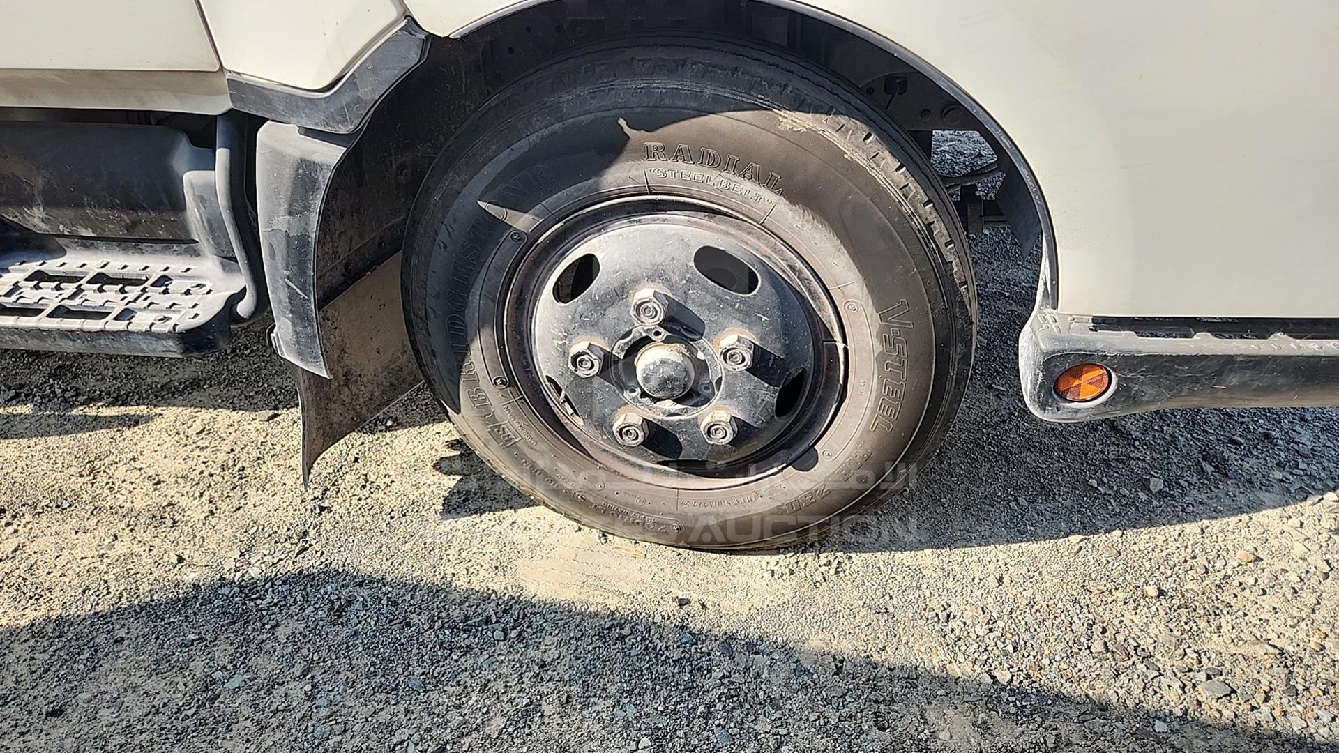 2014 HINO 300 VIN: JHHMCK3H3EK008186