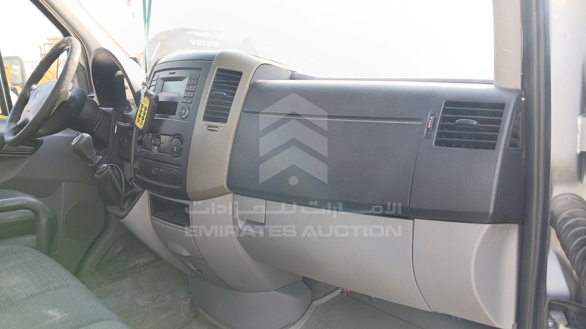 2015 MERCEDES SPRINTER VIN: WDAXE5A98FN601424