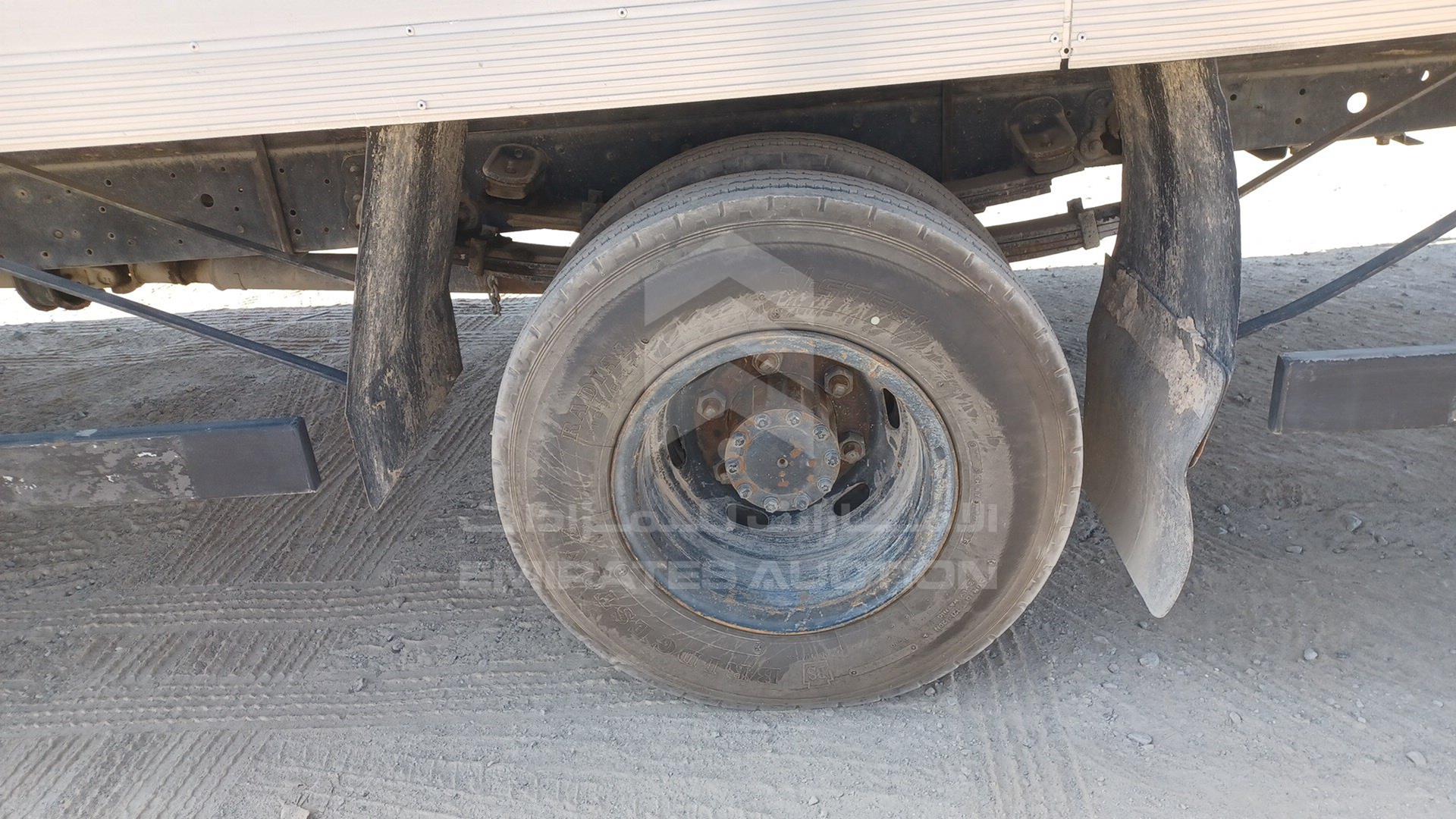 2009 HINO --- VIN: JHFYJ20H89K001129